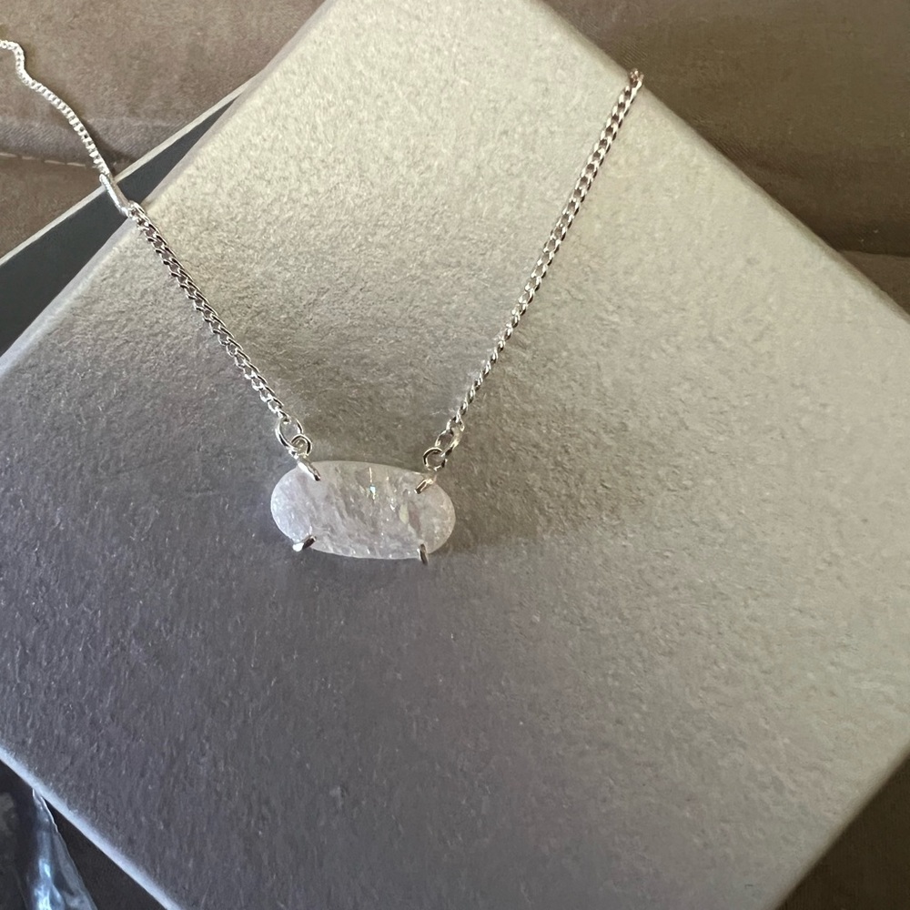 Elegant Silver Necklace with White Stone